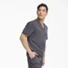 Men’s Balance Tuckable V-Neck Scrub Top