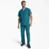 Men’s Eds Essentials Tuckable V-Neck Scrub Top