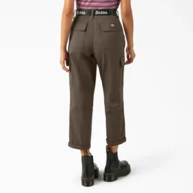 Women’s Relaxed Fit Cropped Cargo Pants